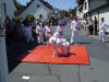 Marie wirft Nadine mit O-soto-otoshi.